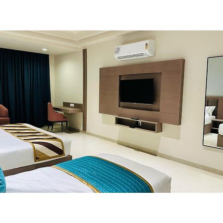 Hotel Shree Ji Inn キシャンガル エクステリア 写真