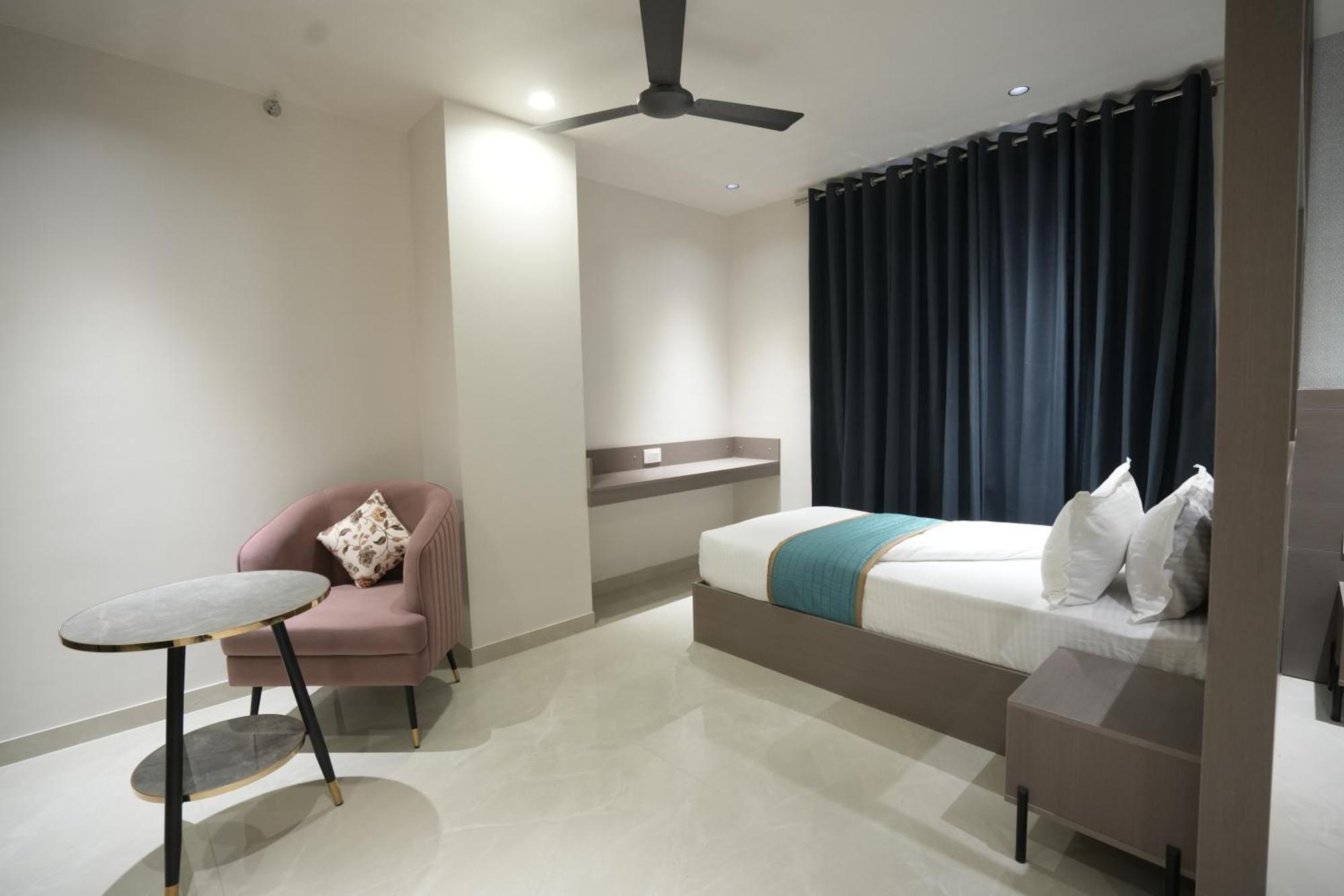 Hotel Shree Ji Inn キシャンガル エクステリア 写真