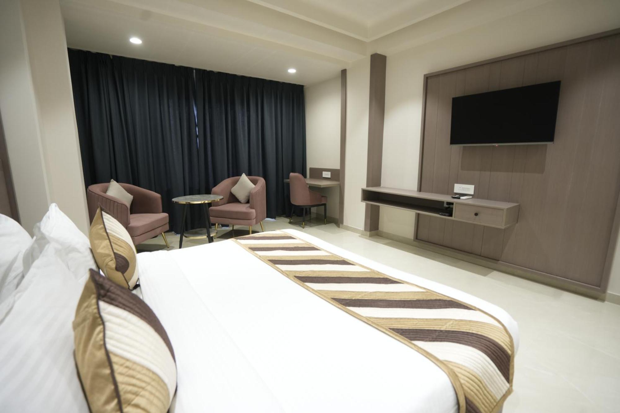 Hotel Shree Ji Inn キシャンガル エクステリア 写真